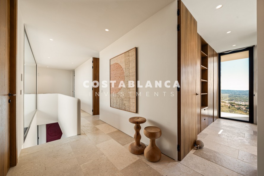 5 Dormitorios - Jávea — 40/50