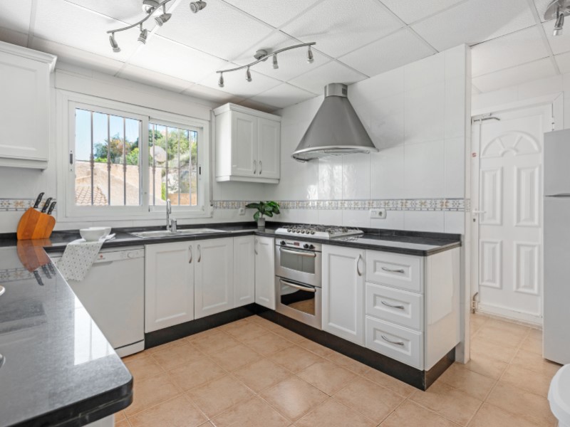 4 Bedrooms - El Campello — 6/48