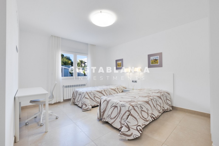 5 Dormitorios - Albir — 18/35