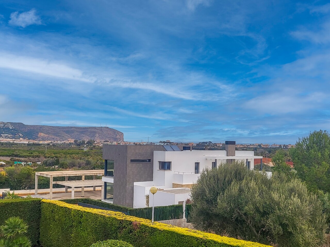 5 Bedrooms - Jávea — 30/50