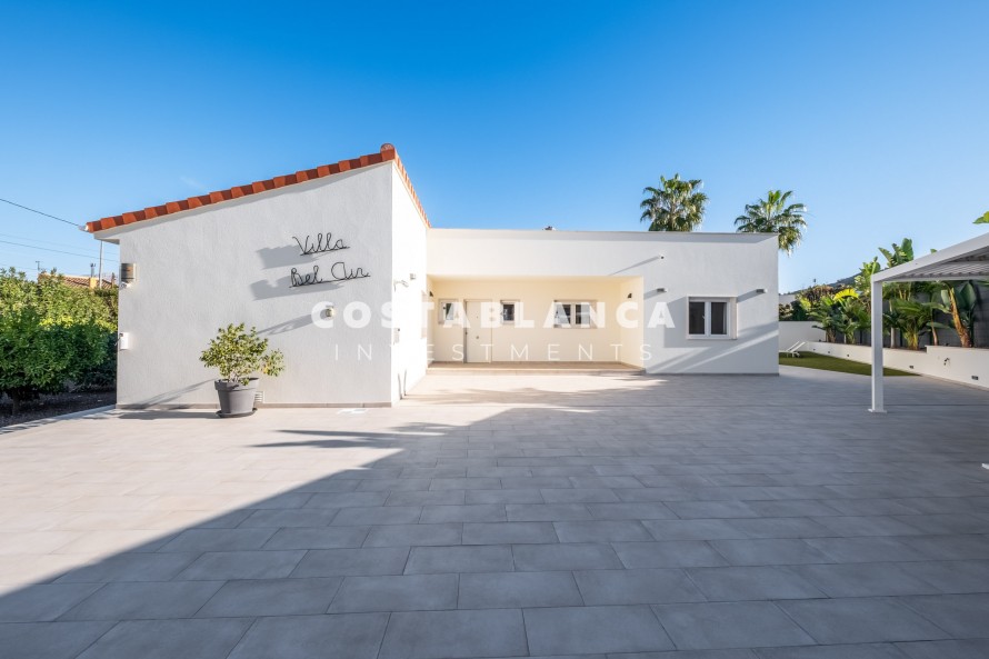 5 Dormitorios - Albir — 34/35