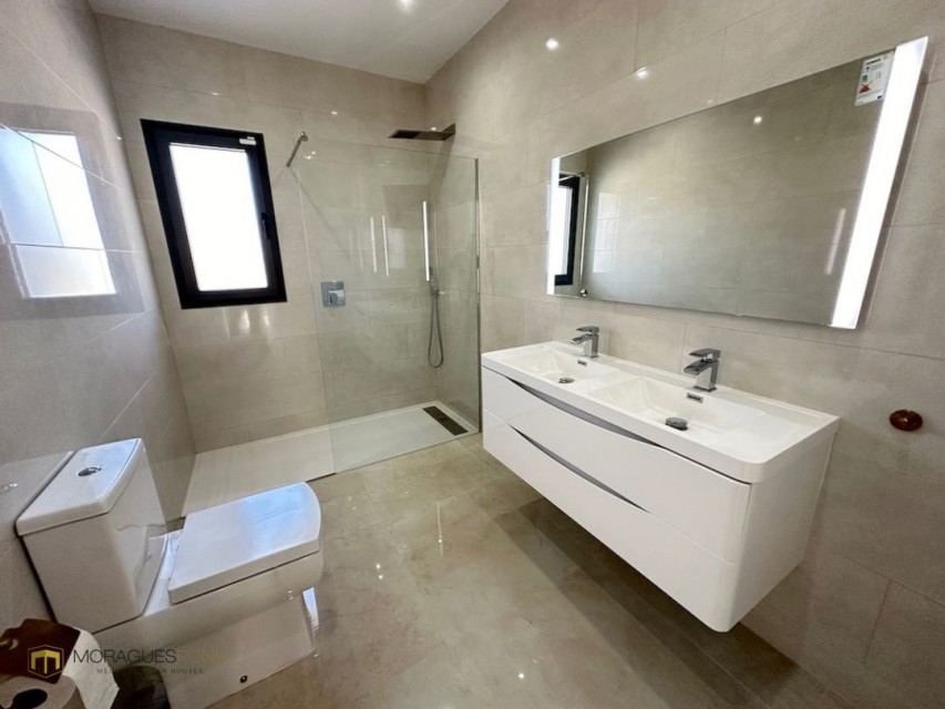 4 Chambres - Jávea — 21/22