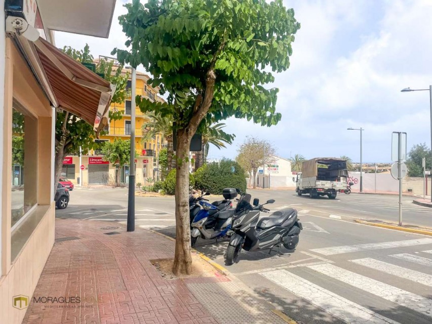 Commercial - Jávea — 7/8