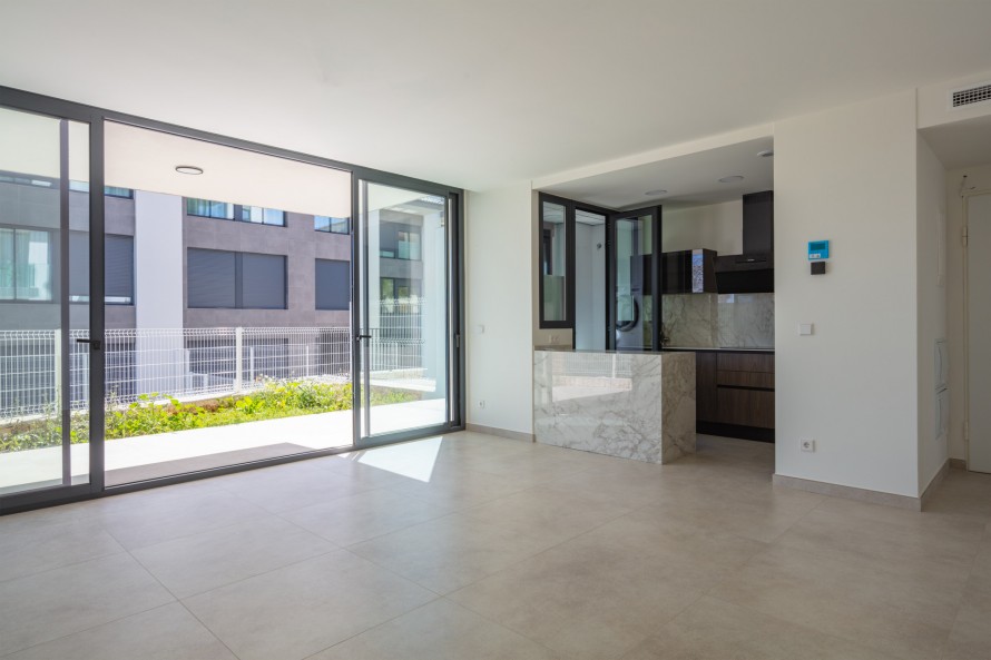 3 Chambres - — 2/24