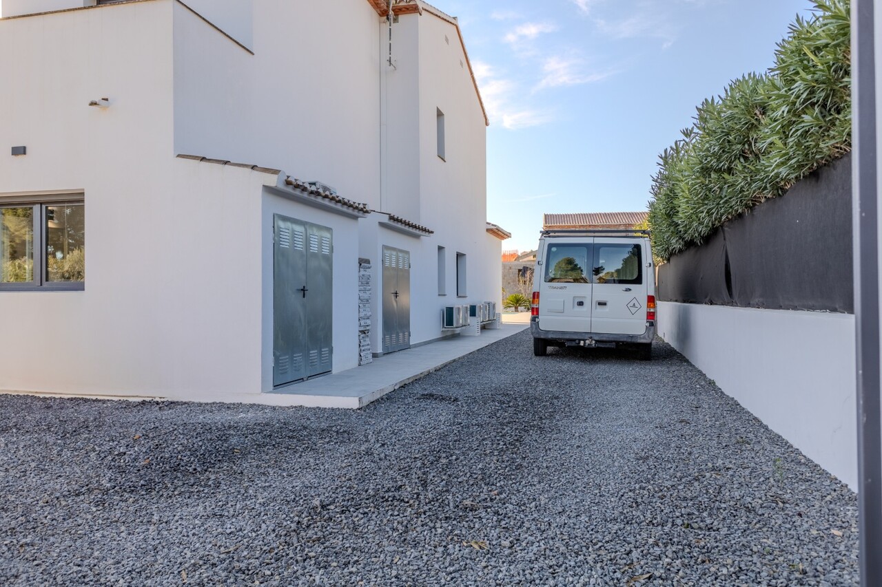6 Bedrooms - Jávea — 45/50