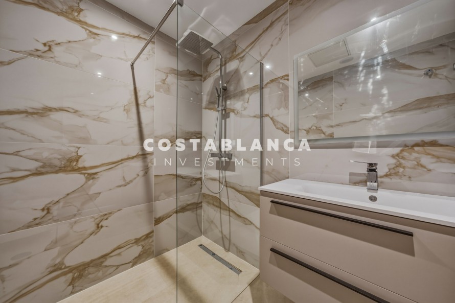 4 Dormitorios - Albir — 33/50