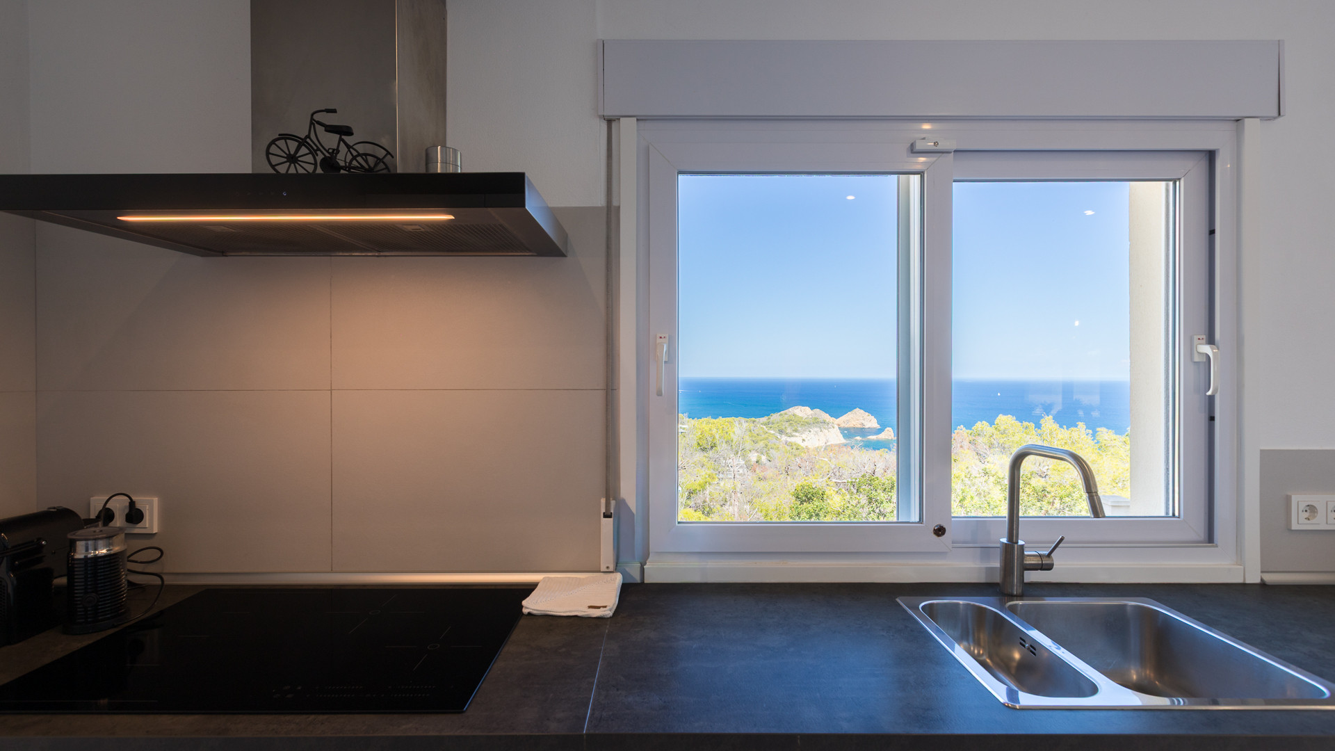 4 Bedrooms - Xàbia — 8/31