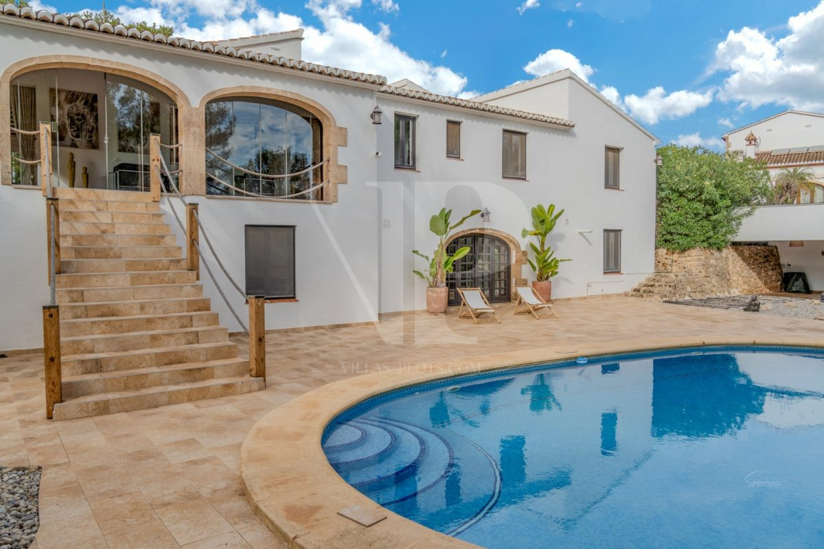 4 Bedrooms - Jávea
