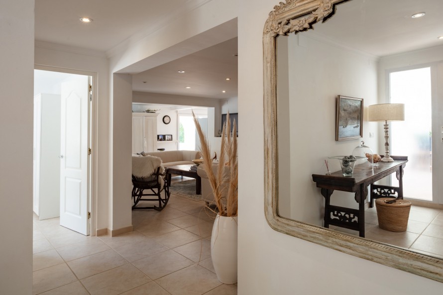 7 Bedrooms - — 31/47