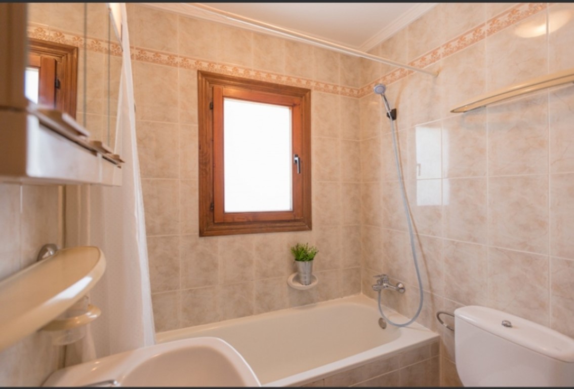 3 Bedrooms - Calpe — 8/14