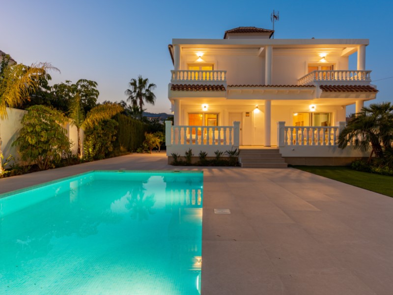 5 Bedrooms - El Campello — 16/55