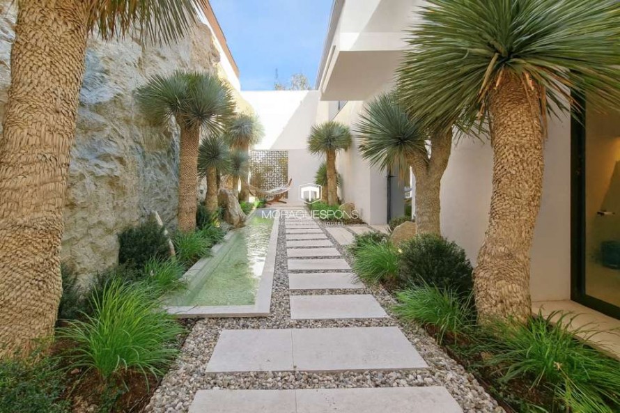 5 Bedrooms - Jávea — 1/47