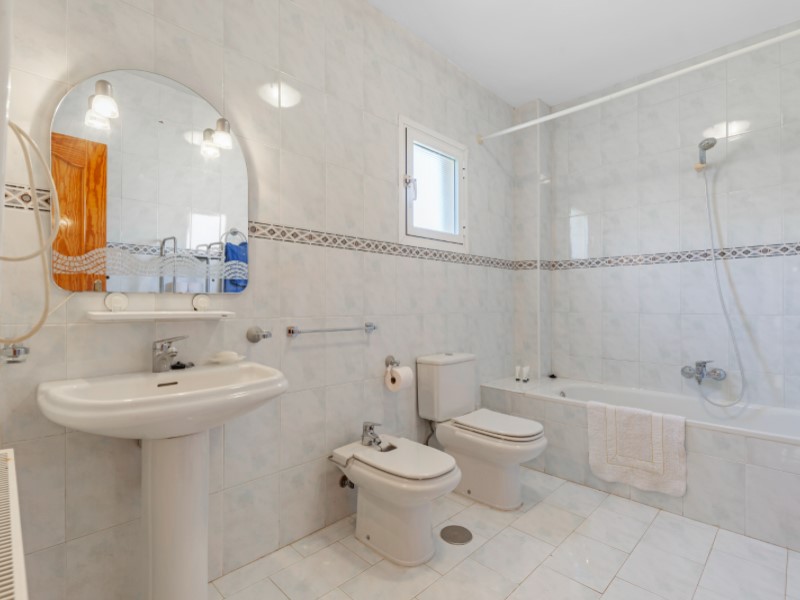 5 Bedrooms - Villajoyosa / La Vila Joiosa — 23/66