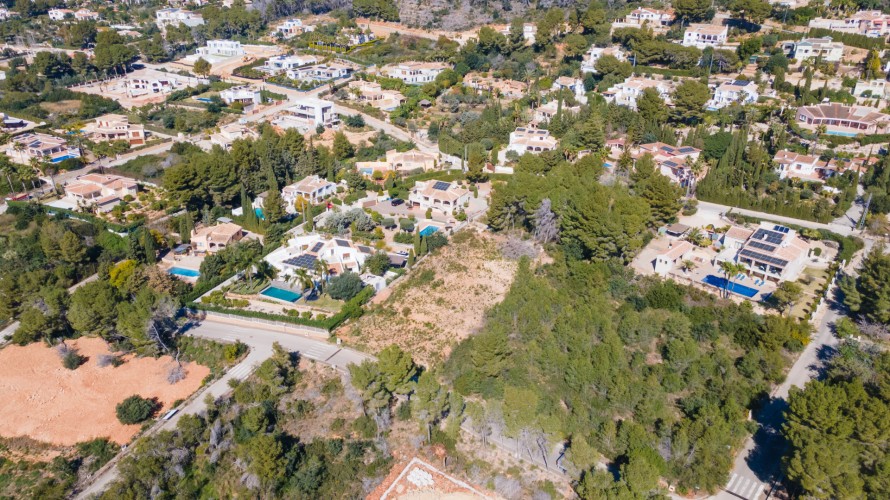 5 Bedrooms - — 3/22