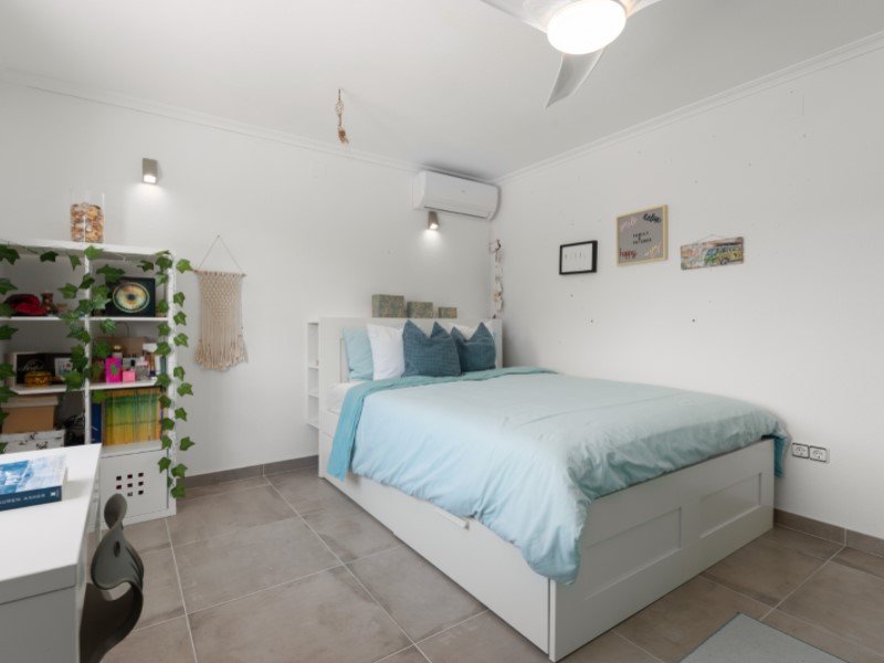 4 Bedrooms - Busot — 12/61