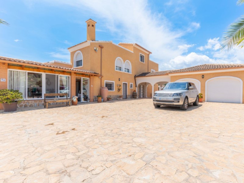 5 Bedrooms - Busot — 3/85