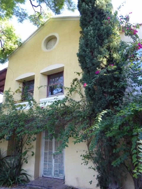 7 Bedrooms - — 4/29