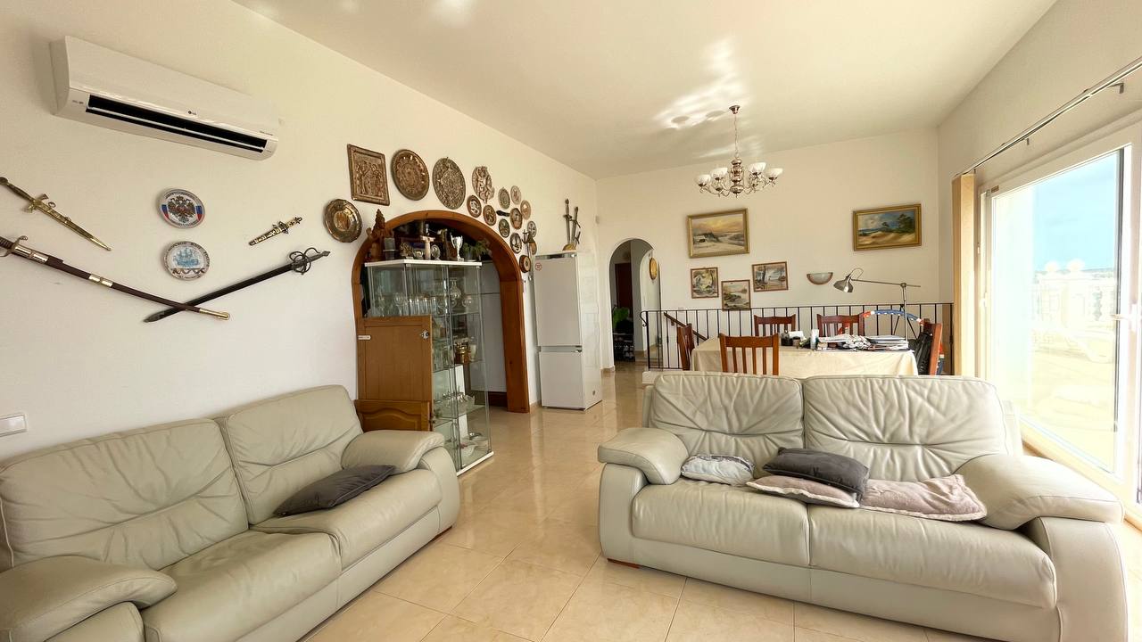 3 Bedrooms - Benitachell — 8/17