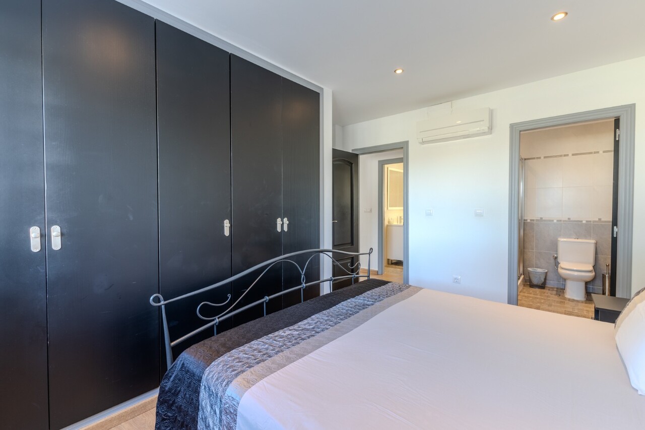 7 Bedrooms - Jávea — 20/50