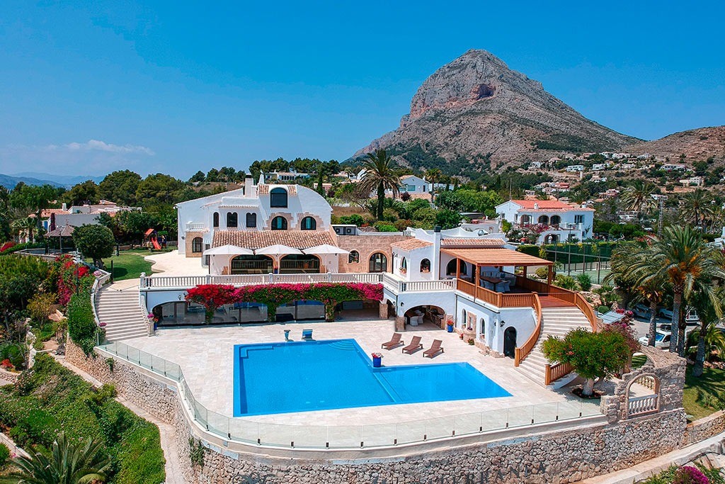 Villa Mediterránea, sous le Montgó
