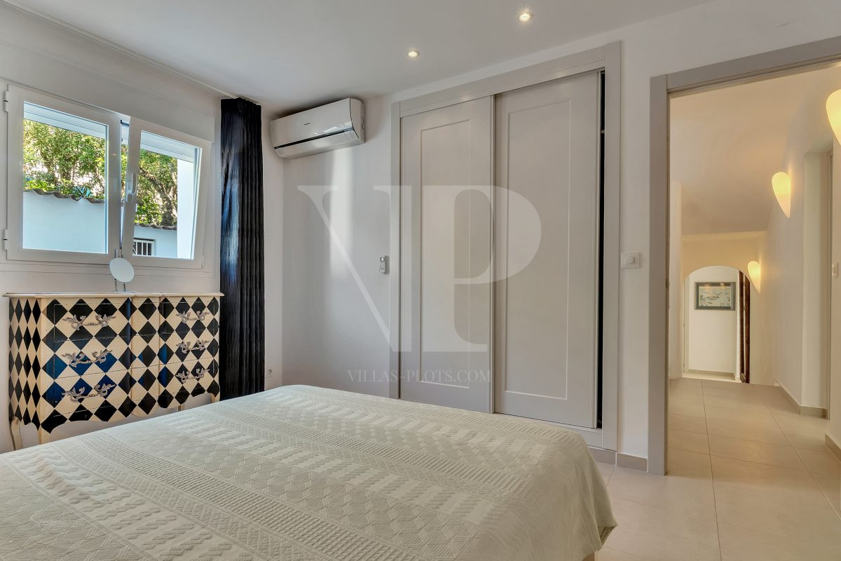 5 Bedrooms - Jávea — 66/77
