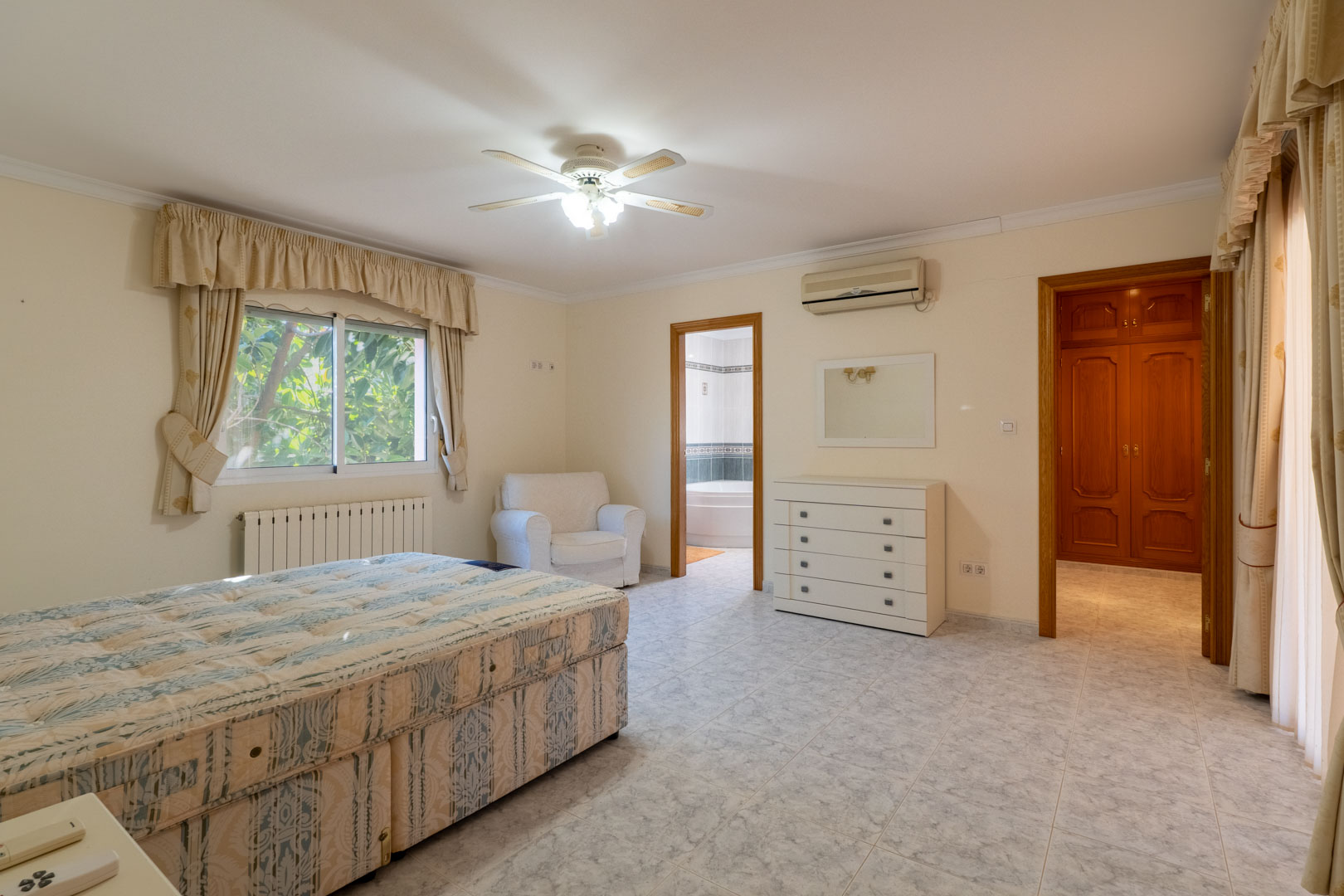 3 Bedrooms - Jalon — 22/37