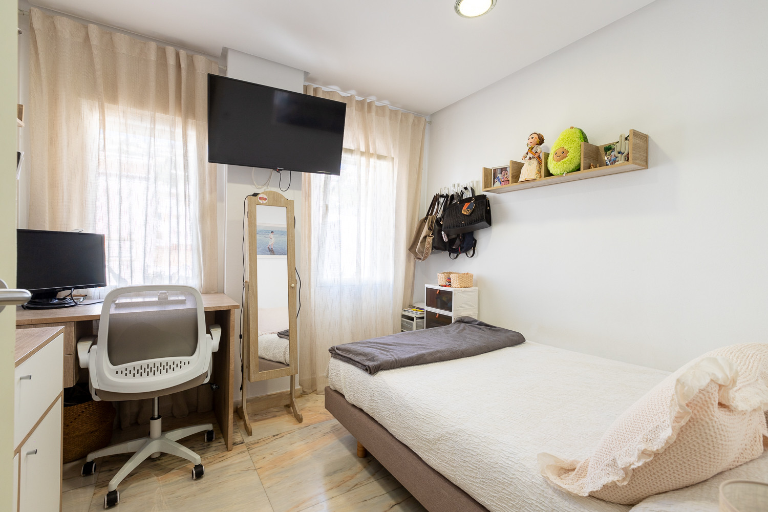 5 Bedrooms - Xàbia — 10/18