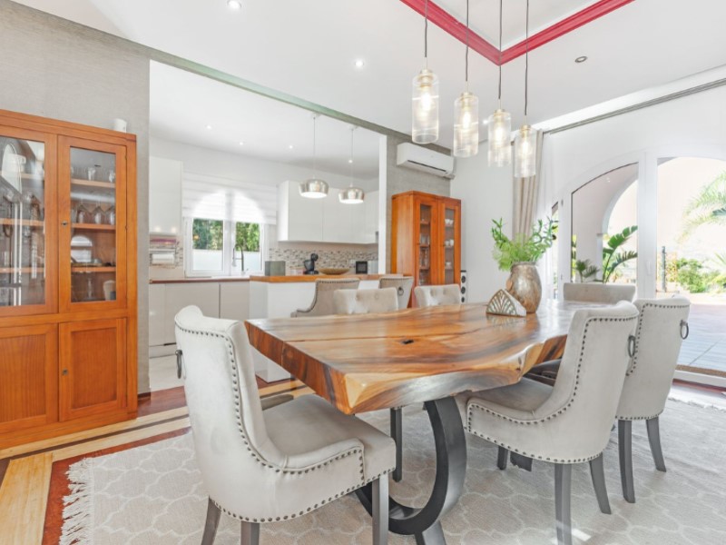 6 Bedrooms - Busot — 53/57