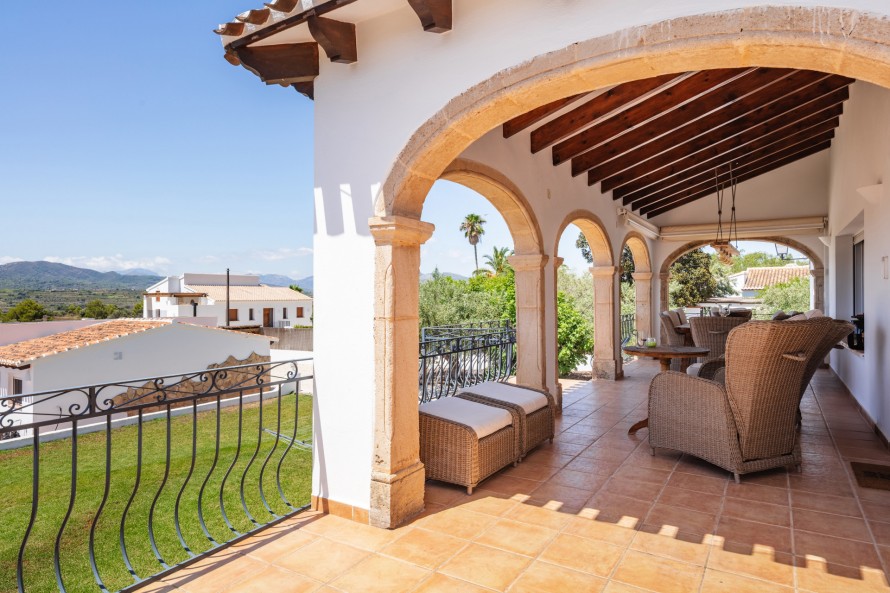 7 Bedrooms - — 27/47