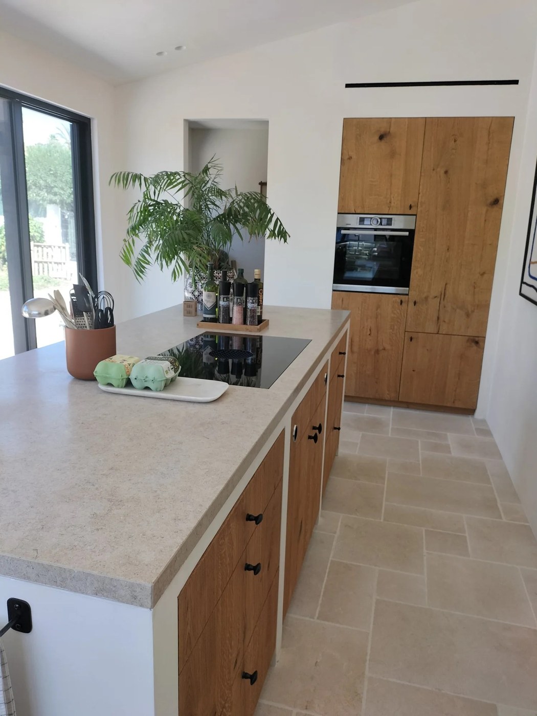 Casa Bernat: the kitchen