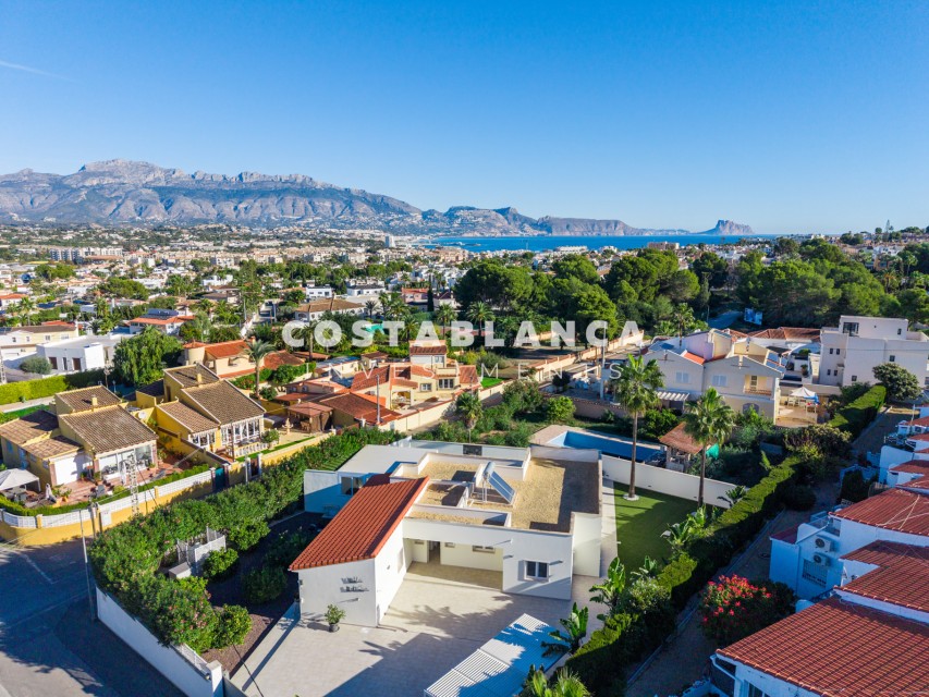 5 Dormitorios - Albir