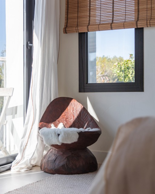 4 Bedrooms - — 25/50