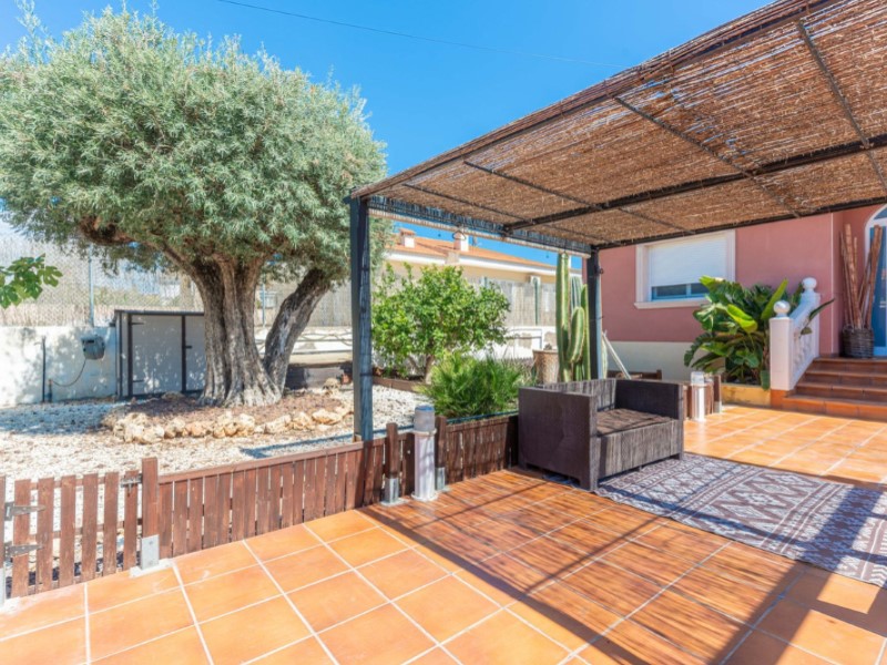 5 Bedrooms - Busot — 35/47