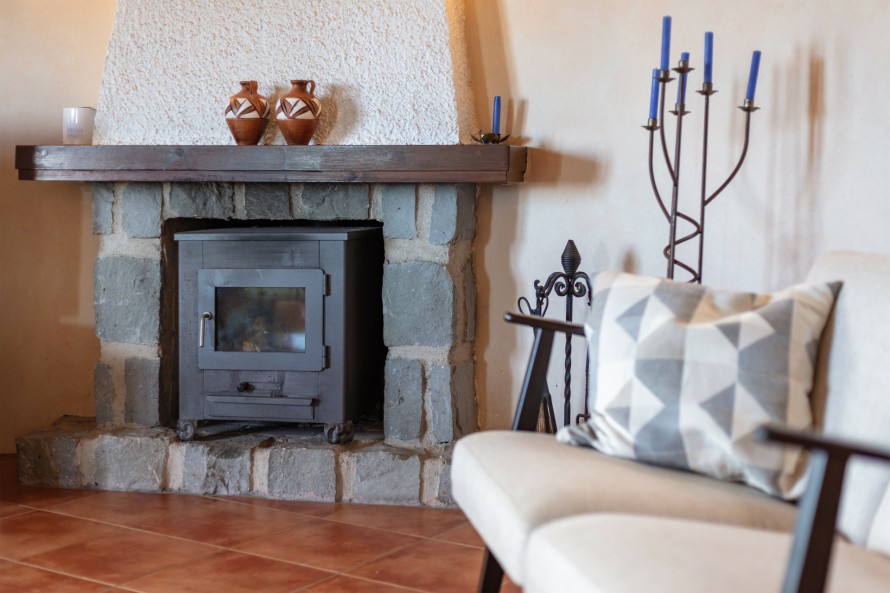 3 Bedrooms - — 9/30