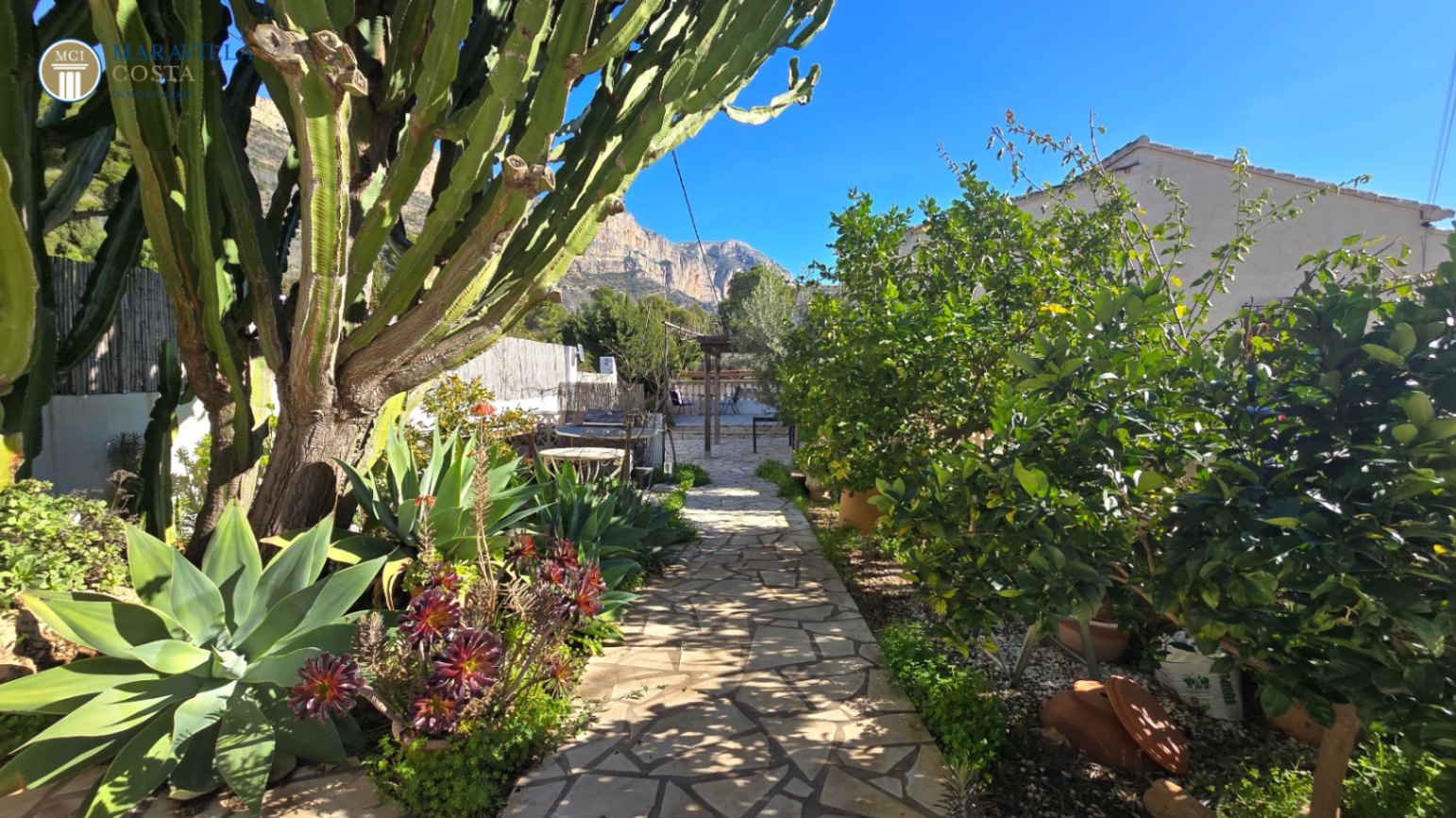 6 Bedrooms - Dénia — 5/42