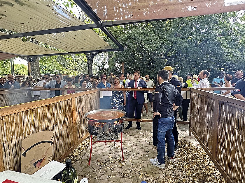 62º Concurs Internacional  de Paella Valenciana de Sueca con 45 chefs procedentes de 16 países 