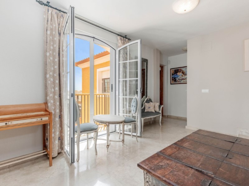 5 Bedrooms - Busot — 16/85