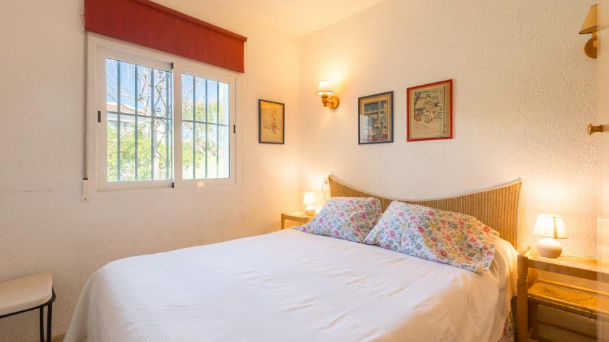 3 Bedrooms - Xàbia — 8/19