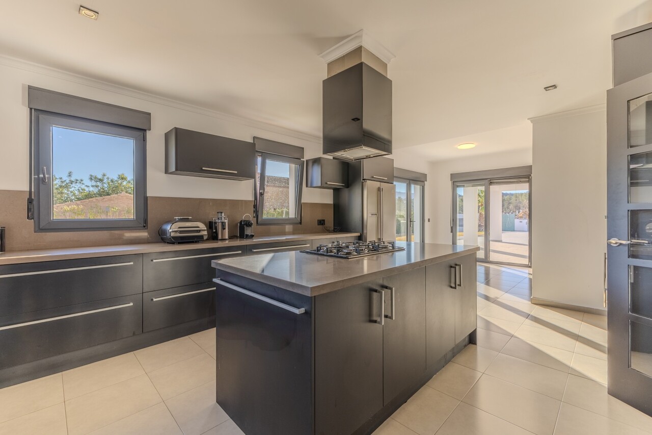 6 Bedrooms - Jávea — 14/50