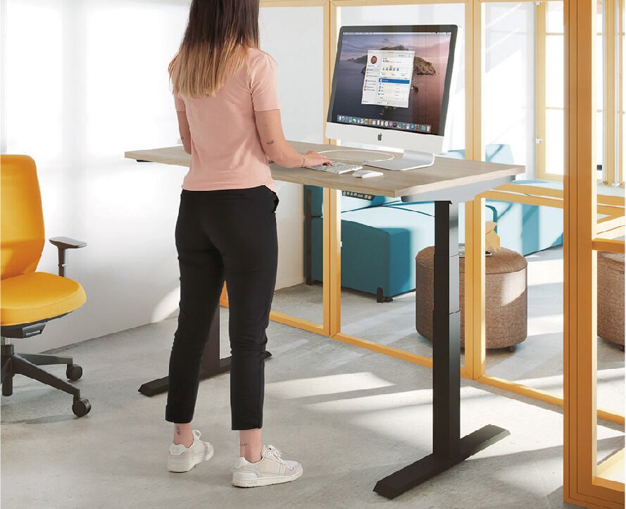 Elektrisch zit-sta-bureau