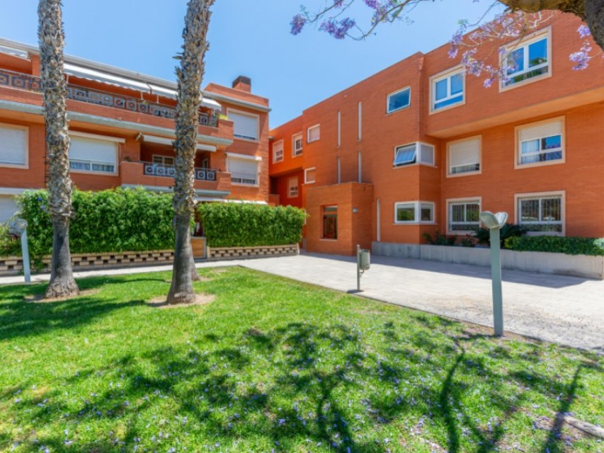 4 Bedrooms - Alicante / Alacant — 32/39
