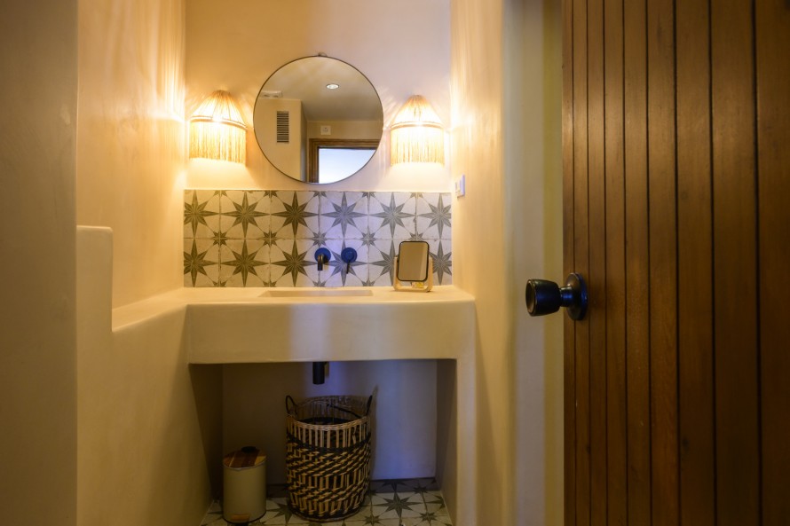 3 Bedrooms - — 24/31