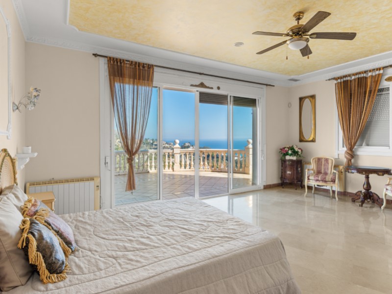 4 Bedrooms - El Campello — 24/35