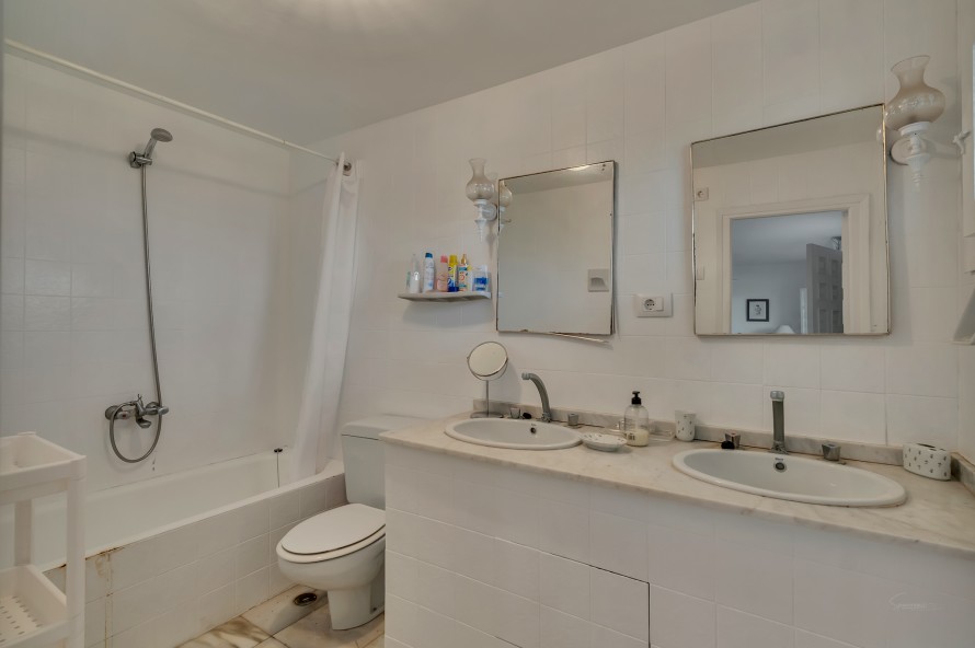 8 Dormitorios - Jávea / Xàbia — 44/48