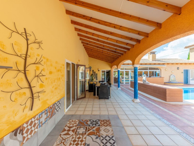 5 Bedrooms - Busot — 39/85