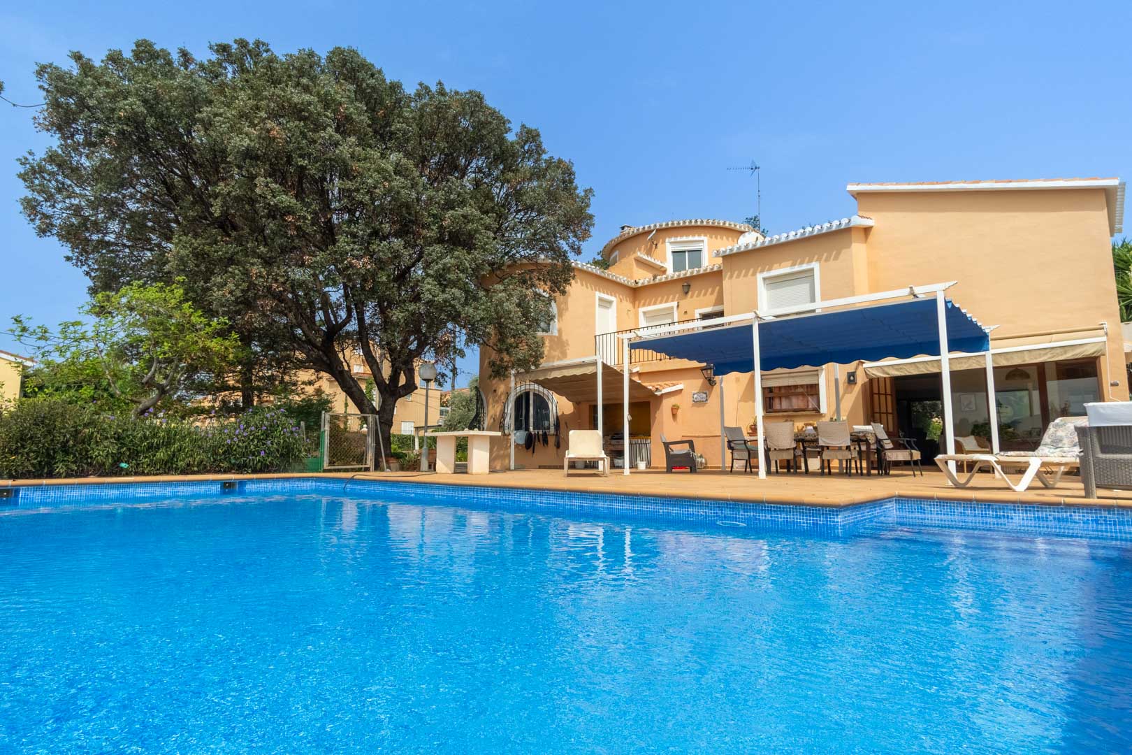 5 Bedrooms - Dénia — 2/42