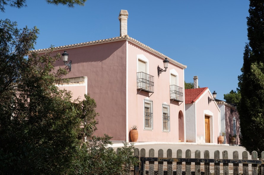 15 Dormitorios - Torrevieja — 30/40
