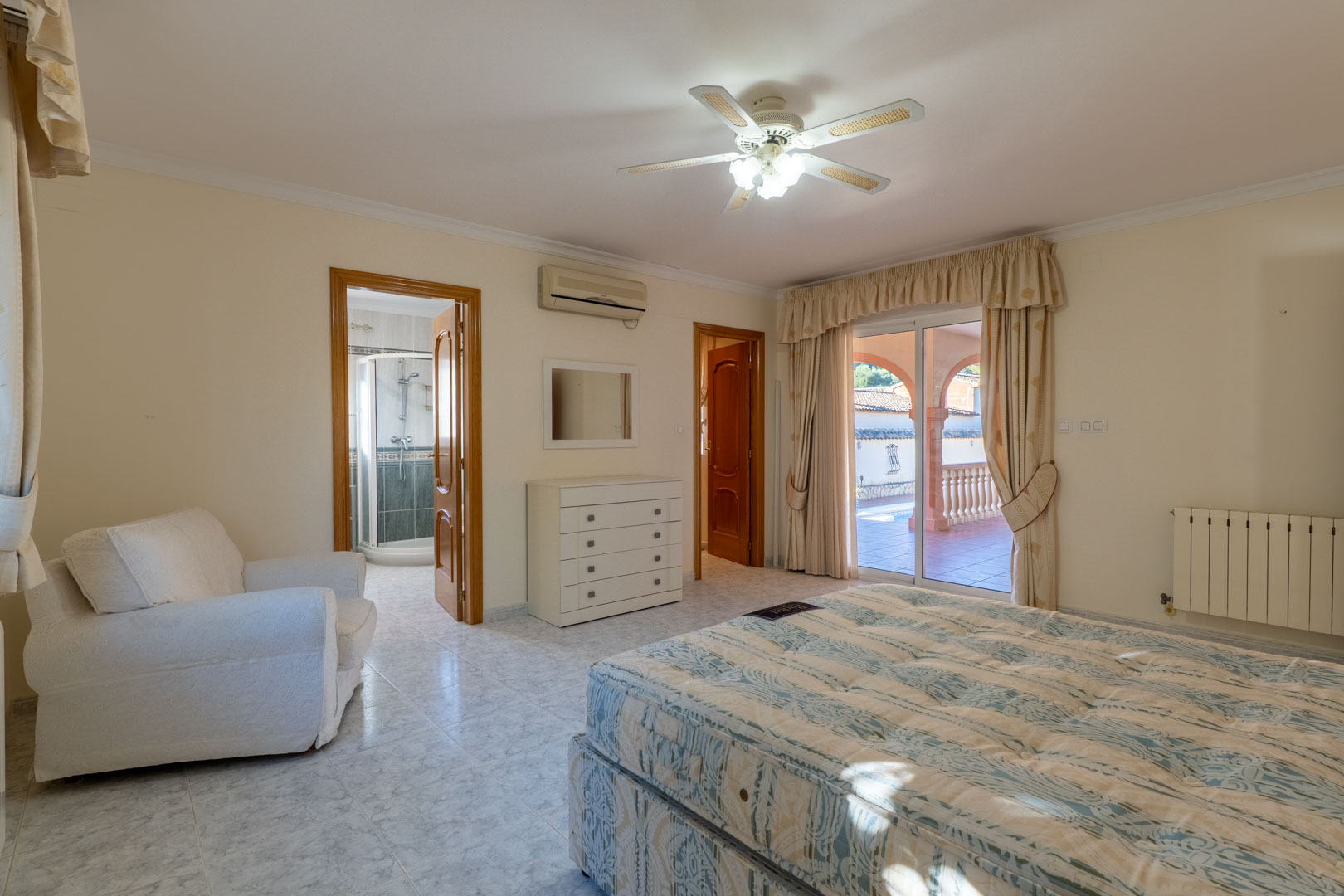 3 Bedrooms - Jalon — 23/37