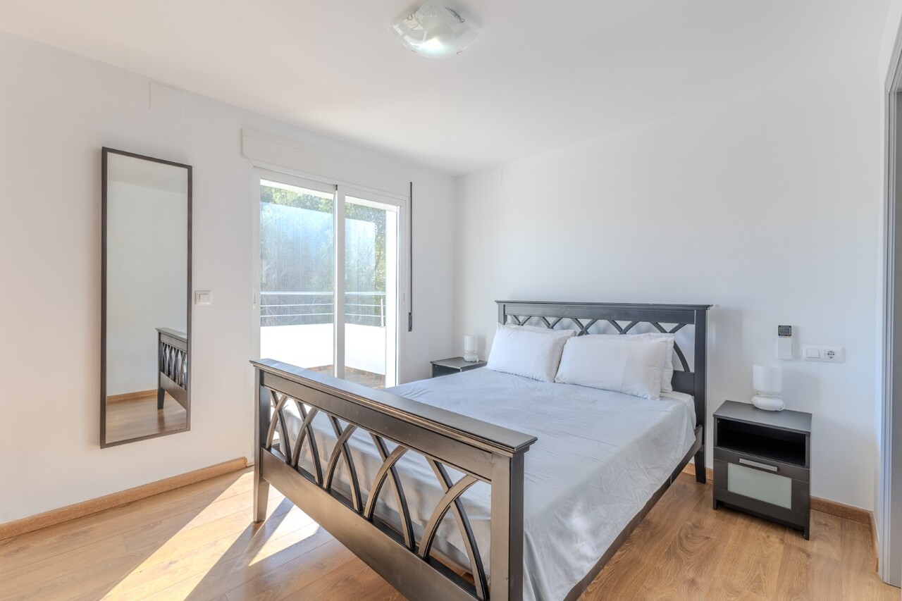7 Bedrooms - Jávea — 32/50