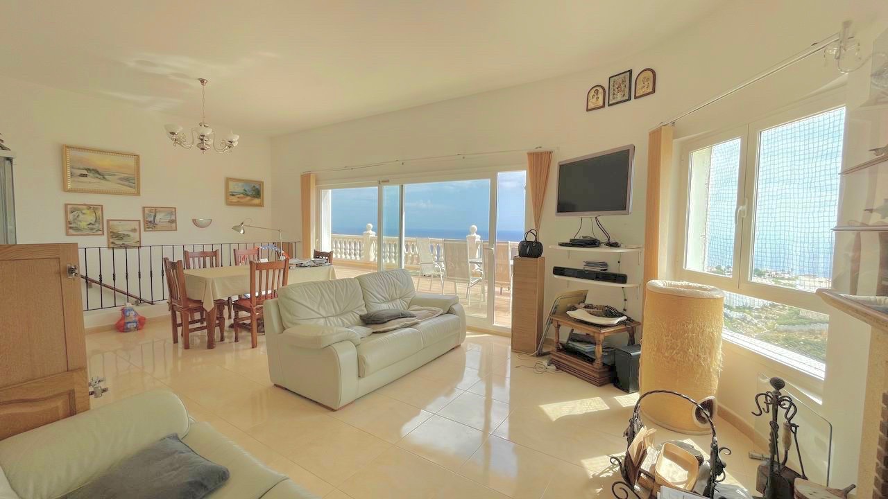 3 Bedrooms - Benitachell — 11/17